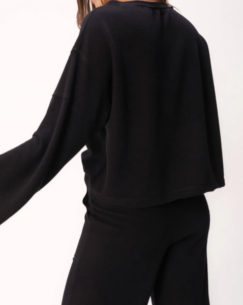 Essential Cozy Top