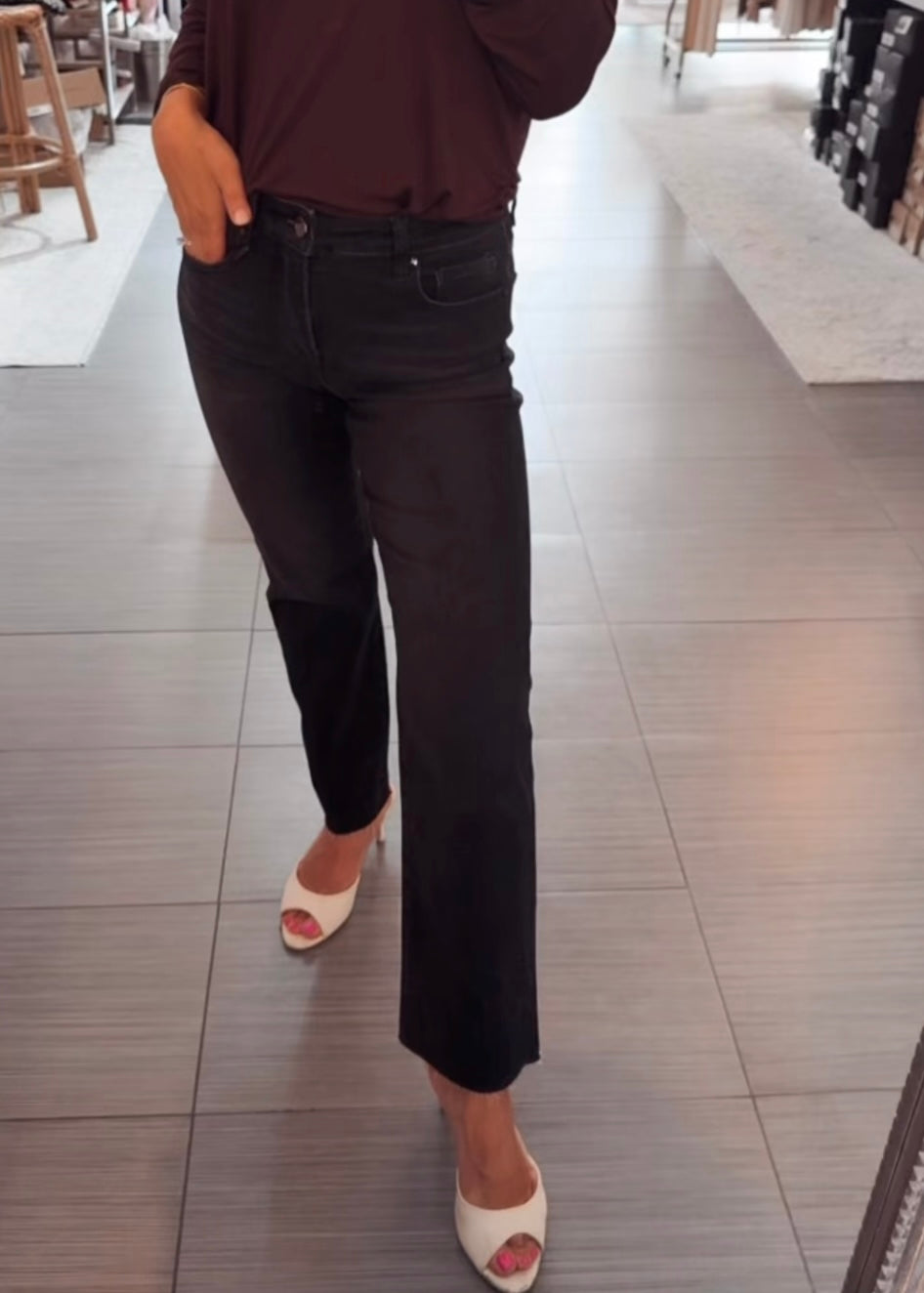 Tammy Mid Rise Crop Straight Leg Jeans