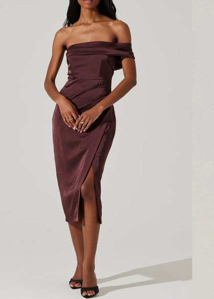 Gwen Off Shoulder Midi Dress