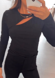 Jessica Cutout LS Top