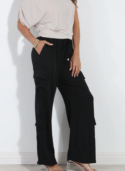 Jenna Silky Cargo Pockets Pants