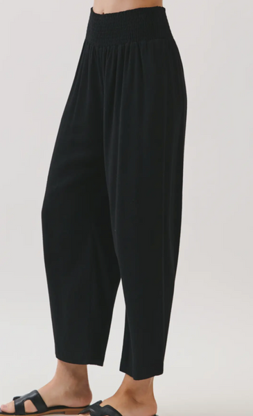 Nora Scallop Top/Barrel Pant Set