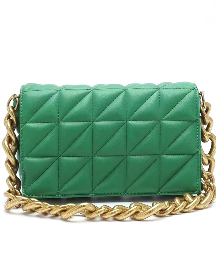 Brenda Quilted Chunky Chain Handbag Brenda Quilted Chunky Chain Handbag