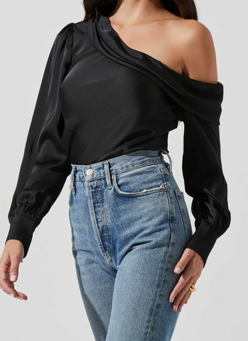 Elle Draped Off Shoulder Top